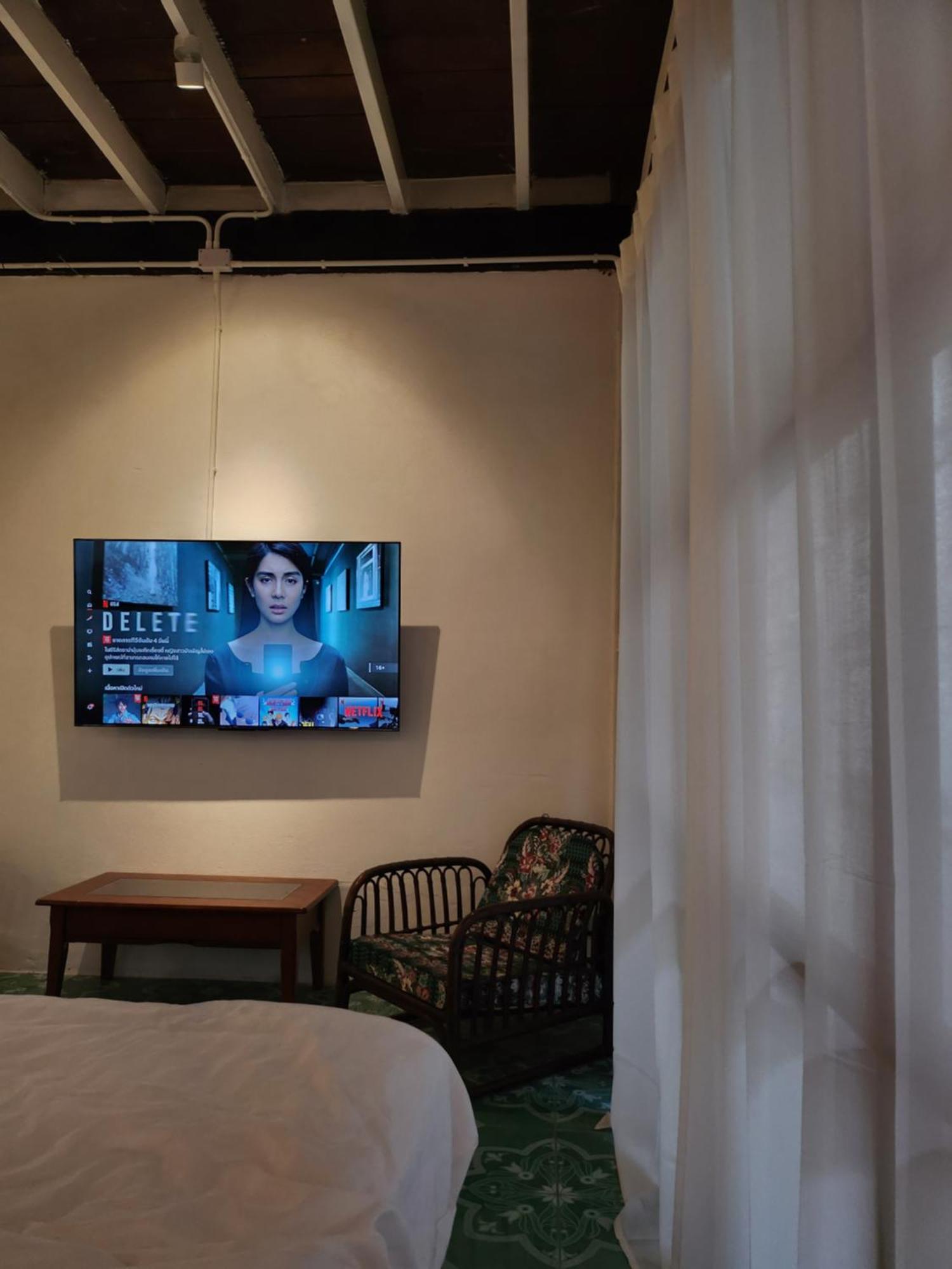 Albergue The Ordinary 8 Surat Thani Exterior foto