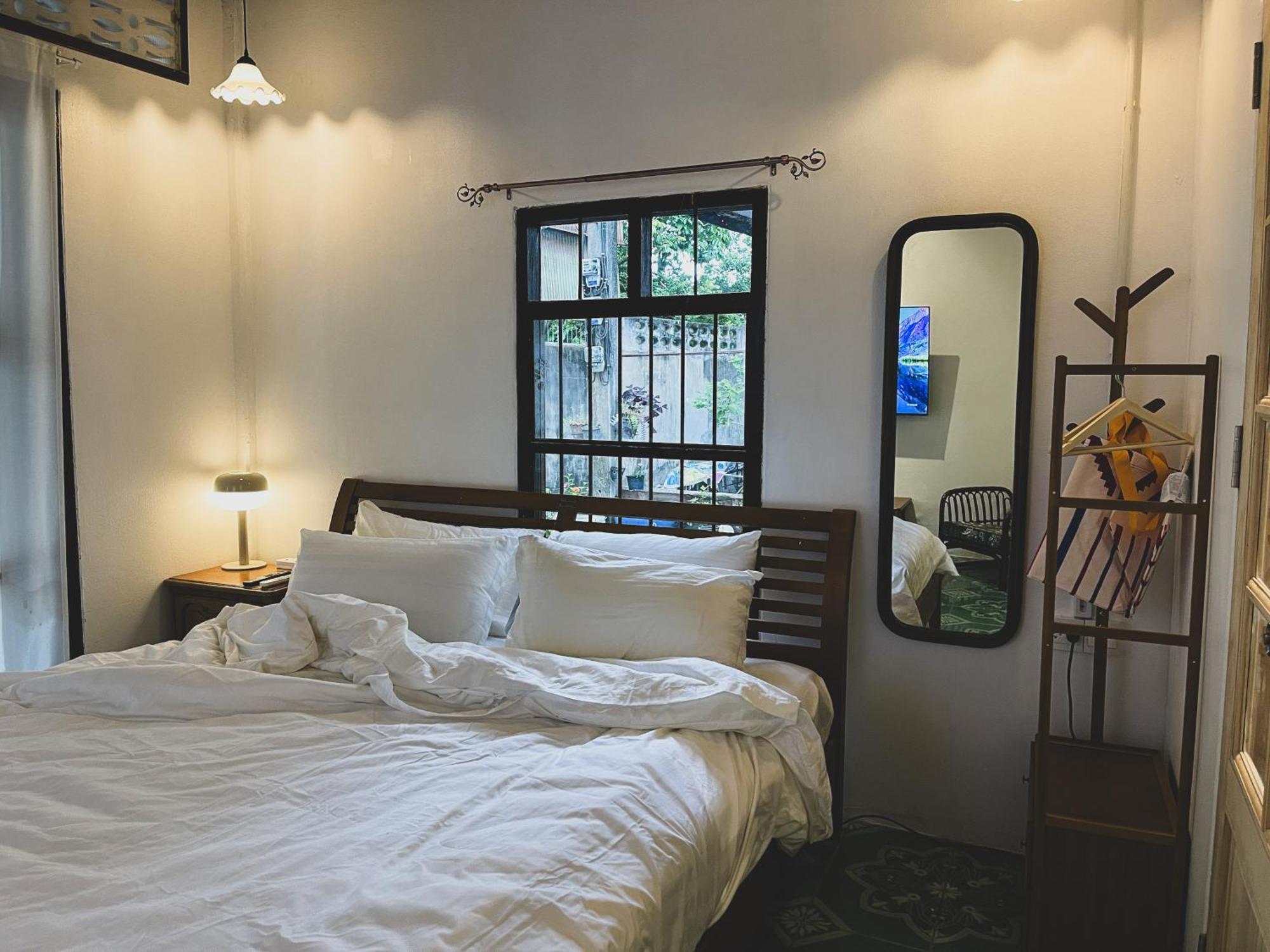 Albergue The Ordinary 8 Surat Thani Exterior foto