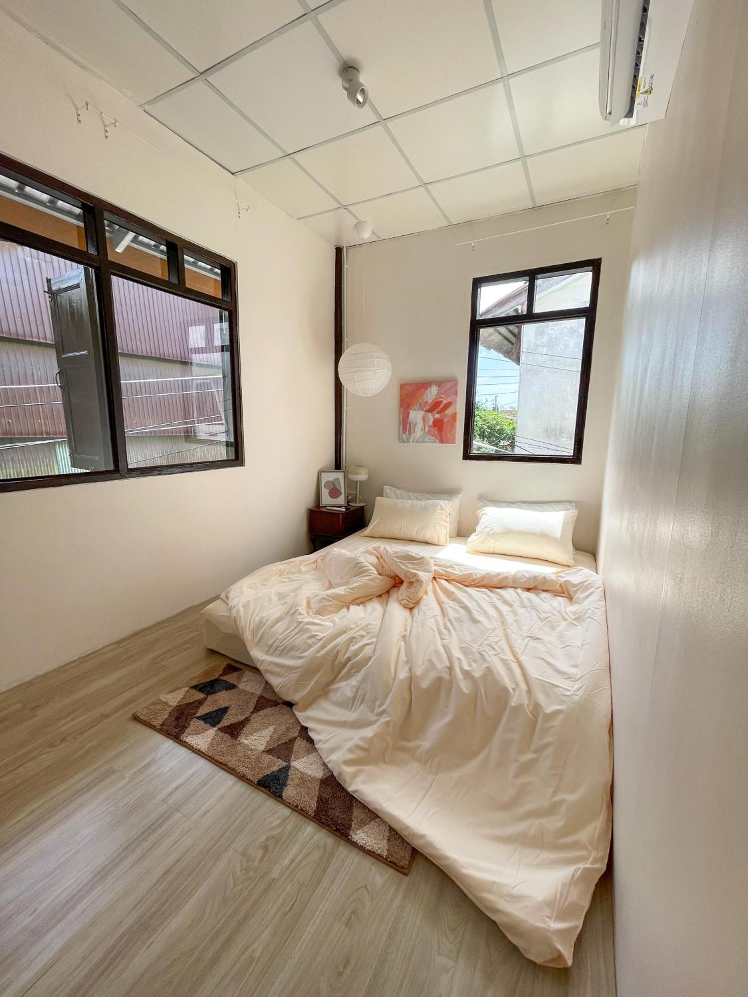 Albergue The Ordinary 8 Surat Thani Exterior foto
